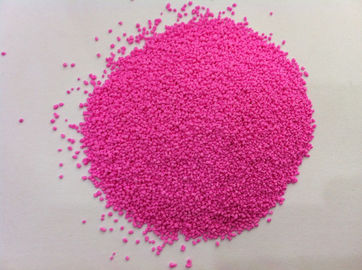 el rosa detergente del polvo motea los puntos del color para el detergente