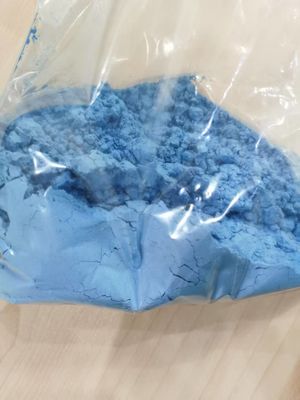Polvo de color azul Una nueva magia de lavandería